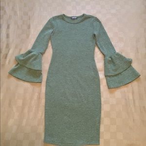 Fashion Nova Green Midi Dress